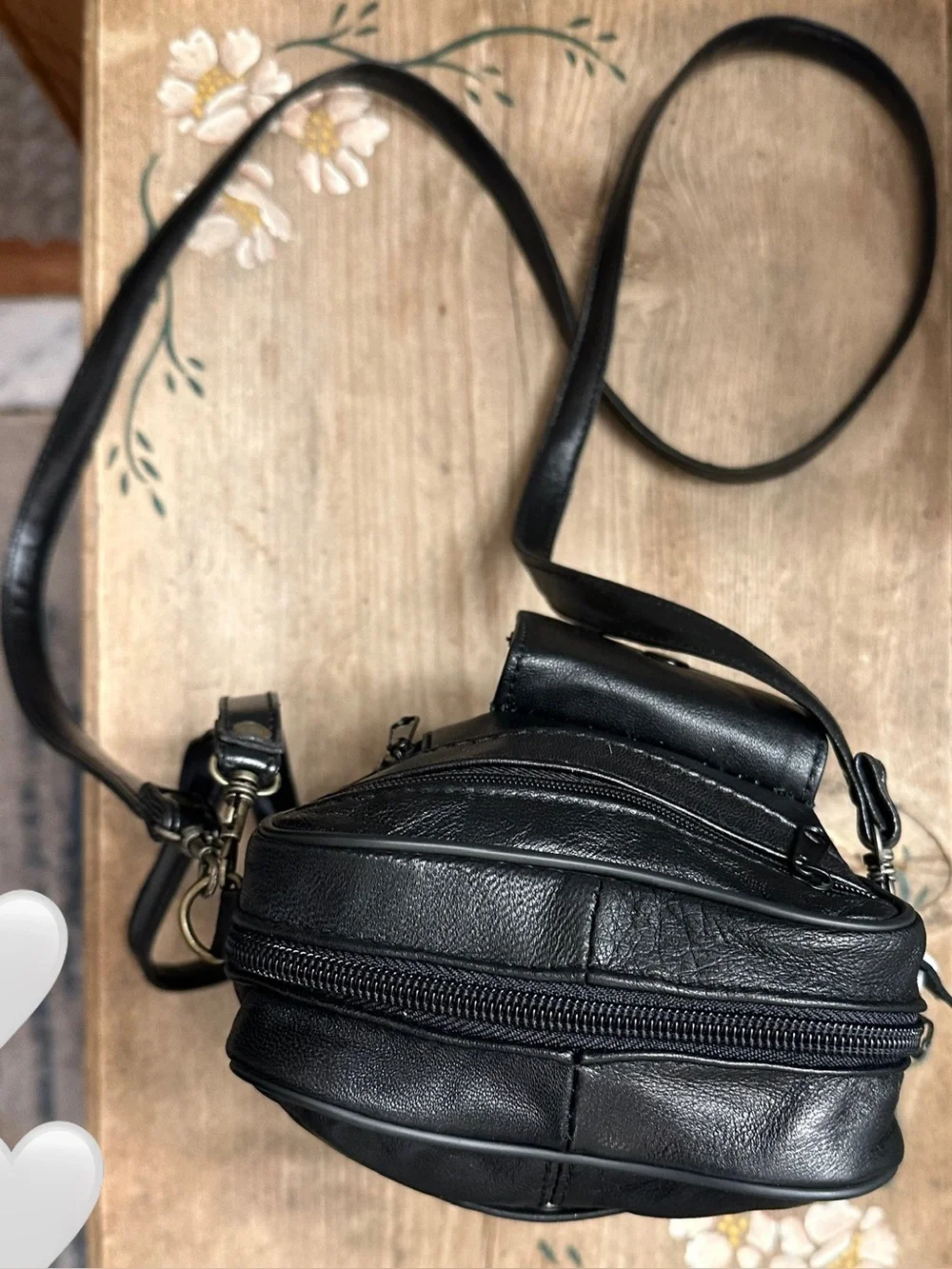 Compact Black Leather Men’s Crossbody Bag